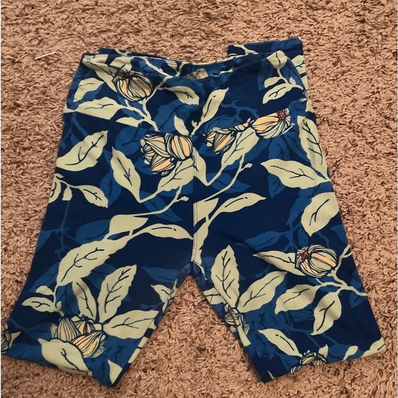 Lularoe Floral Legging - Picture 5 of 5